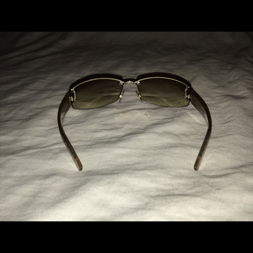 Brown Gucci sunglasses - Picture 4 of 13